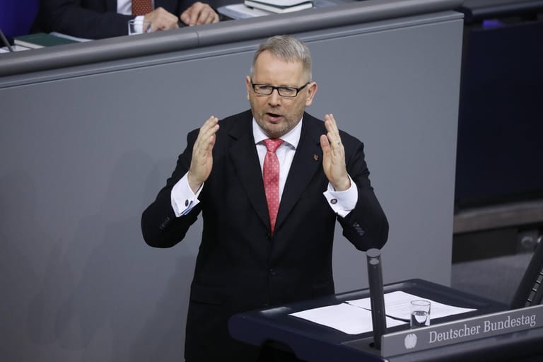 Von Eutop mit Lobby-Arbeit beauftragt: Der ehemalige SPD-Bundestagsabgeordnete Johannes Kahrs.