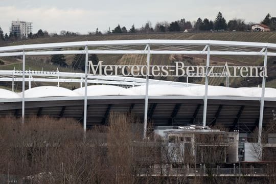 Die Mercedes-Benz Arena, Spielstätte des VfB Stuttgart, wird ab Mai modernisiert.