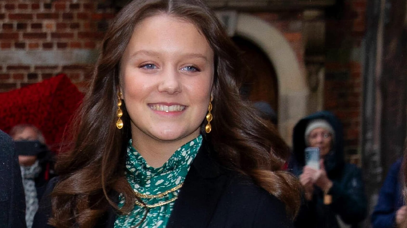 Isabella von Dänemark: Die Prinzessin ist die Tochter von Frederik und Mary von Dänemark. Isabella von Dänemark: Die Prinzessin ist die Tochter von Frederik und Mary von Dänemark.