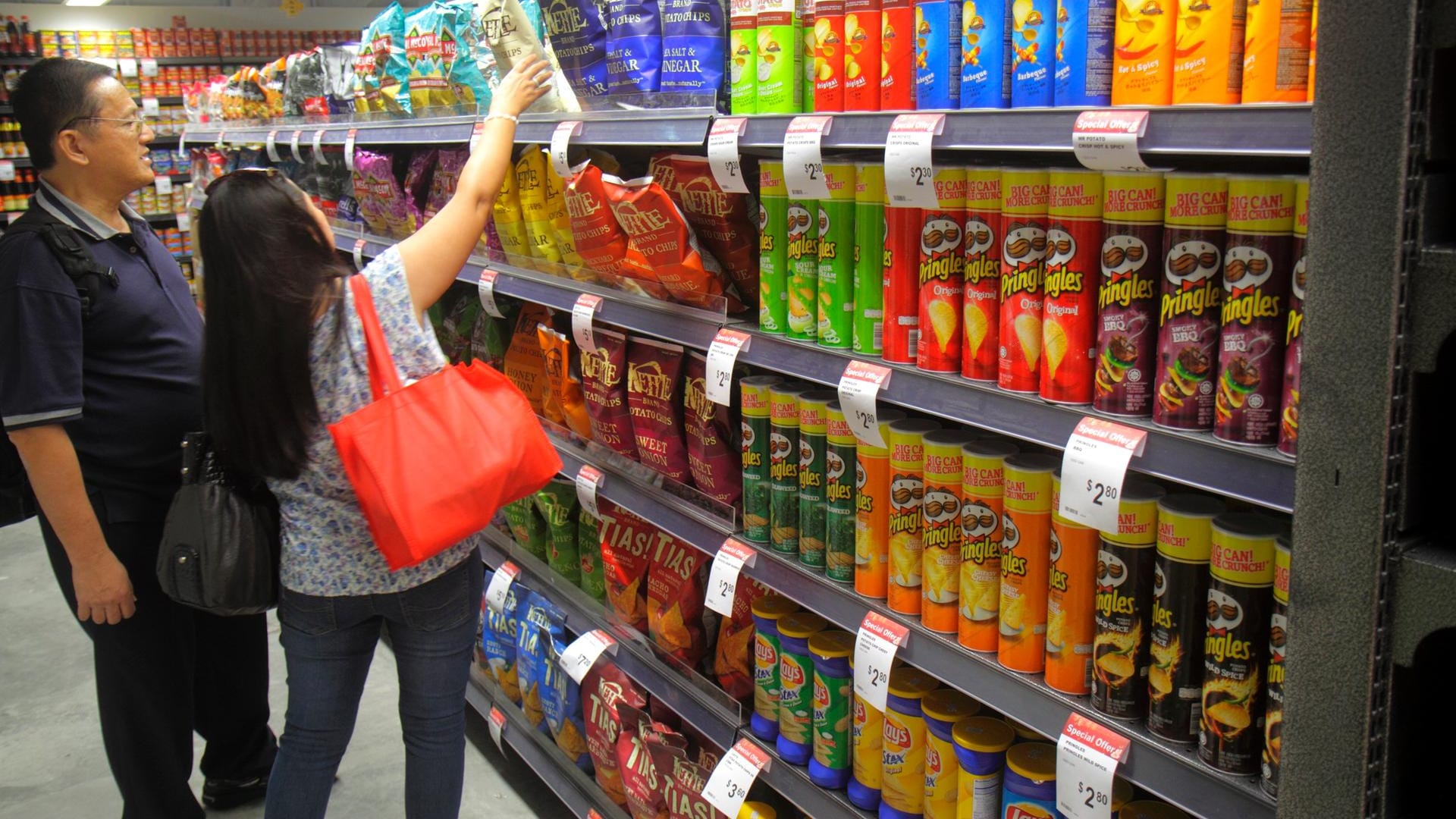 Chips: Für die Verbraucherzentrale Hamburg sind Pringles eine "Mogelpackung". (Symbolbild)