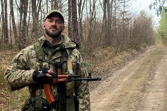 Dmytro Dikussar in der Uniform der ukrainischen Streitkräfte.