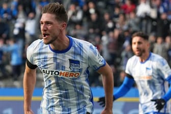 Wird Hertha BSC verlassen: Niklas Stark (l).