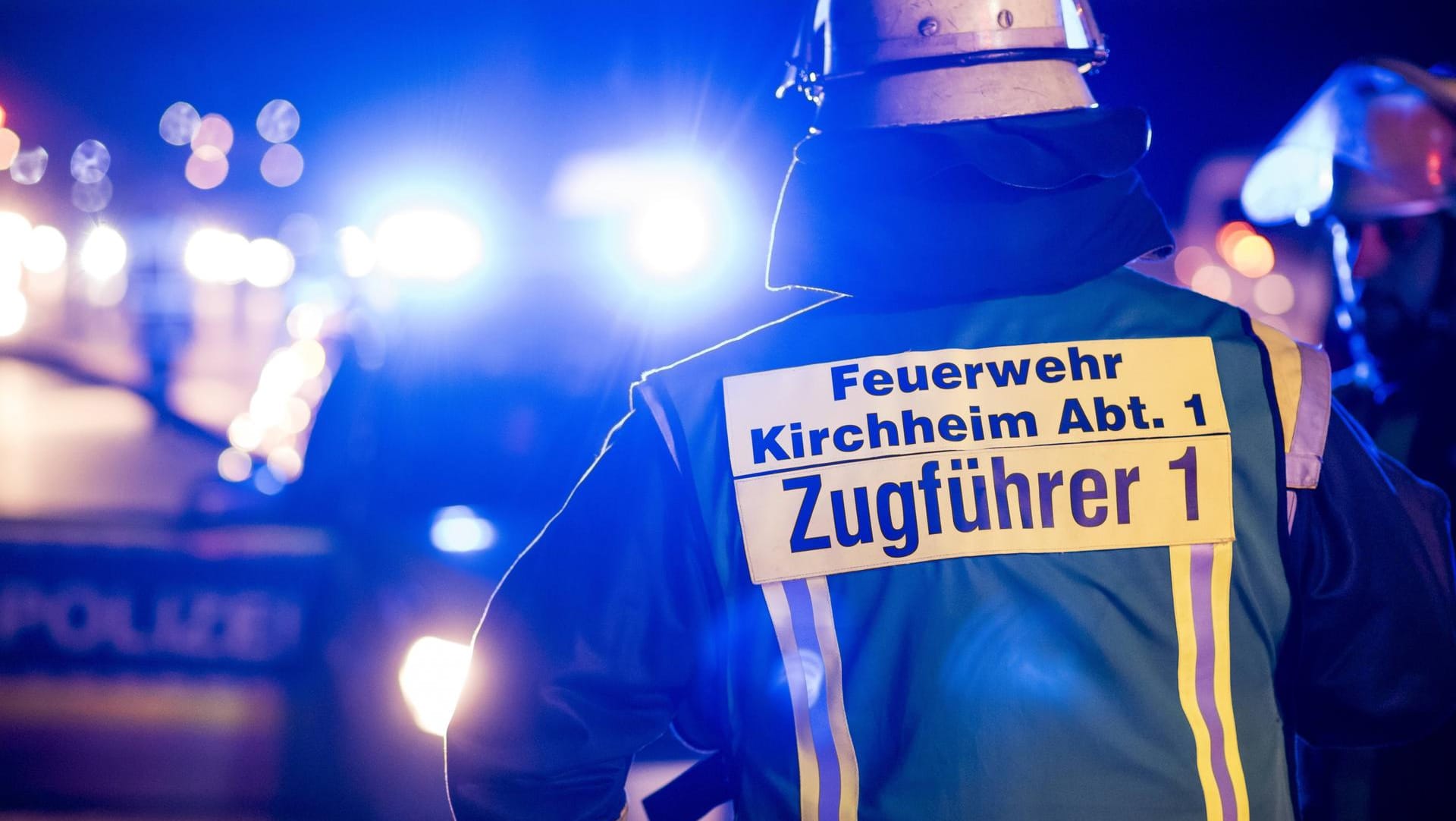 Freiwillige Feuerwehr in Kirchheim unter Teck (Archivbild): Die A8 musste gesperrt werden. Freiwillige Feuerwehr in Kirchheim unter Teck (Archivbild): Die A8 musste gesperrt werden.