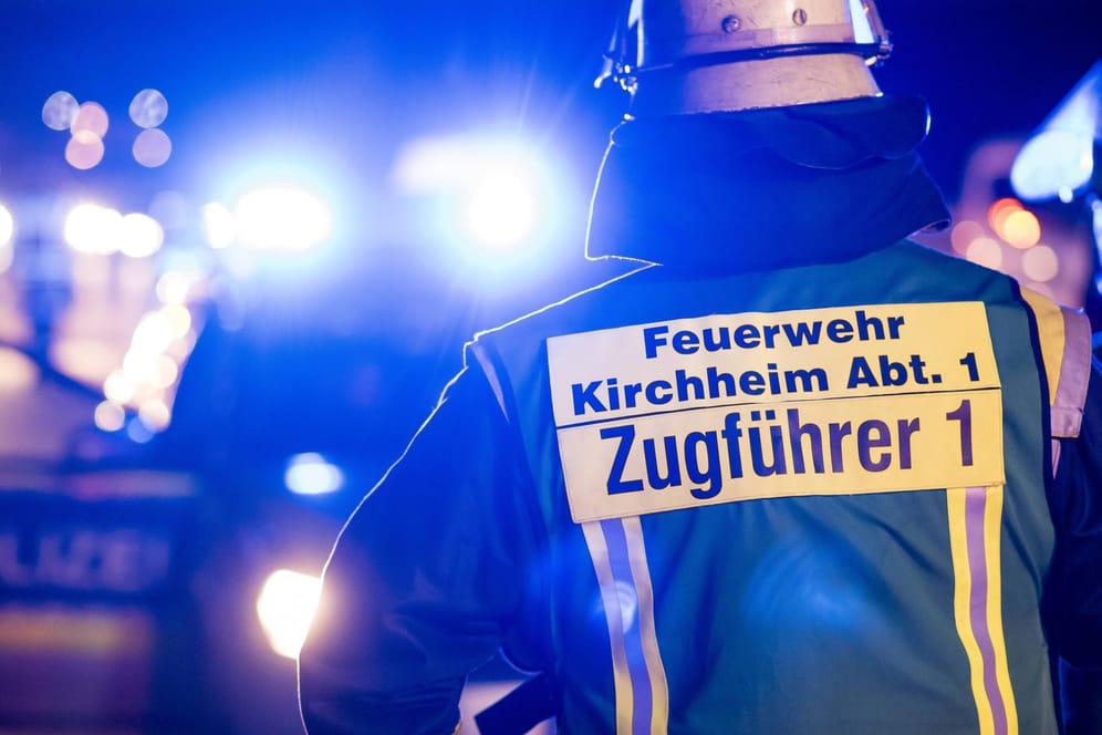 Freiwillige Feuerwehr in Kirchheim unter Teck (Archivbild): Die A8 musste gesperrt werden.
