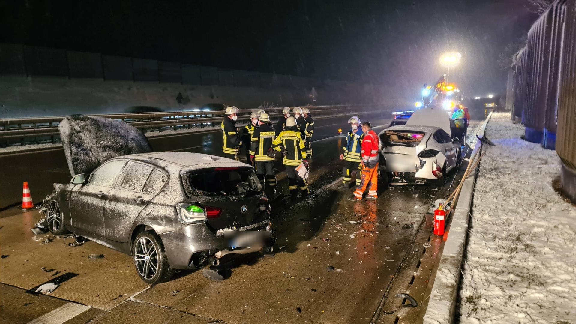 Unfallstelle auf der A8 Richtung Stuttgart: Der Gesamtschaden wird auf ca. 47.000 Euro geschätzt.