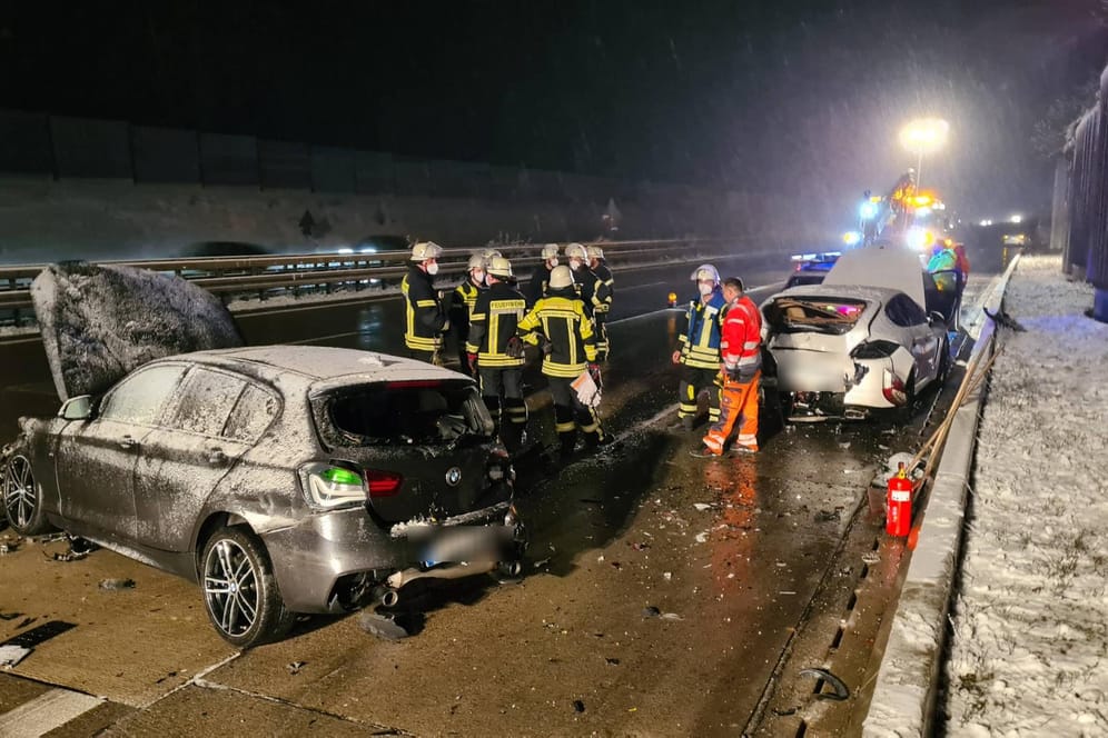 Unfallstelle auf der A8 Richtung Stuttgart: Der Gesamtschaden wird auf ca. 47.000 Euro geschätzt.