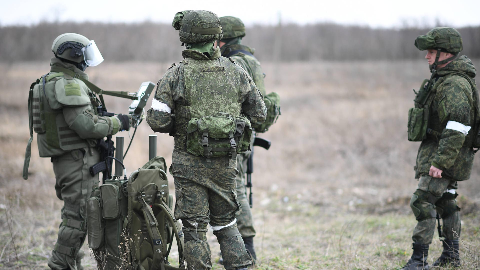 Russische Soldaten: Wie die Ukraine mitteilt, wurden 28 von ihnen mit Pasteten vergiftet (Archivbild).