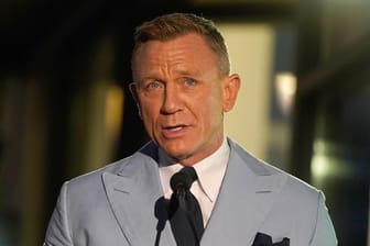 Der britische Schauspieler Daniel Craig ist an Corona erkrankt.