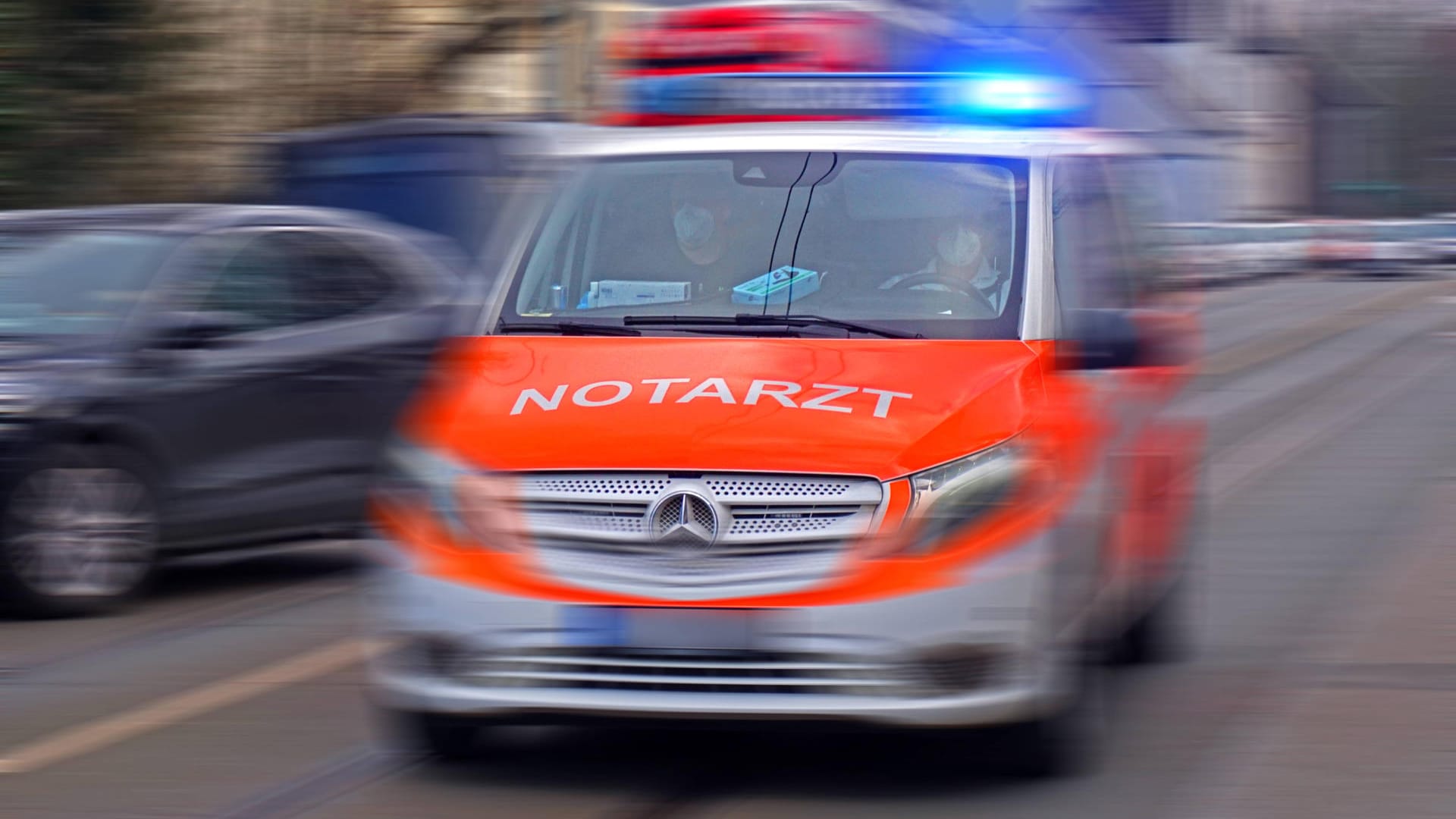 Rettungsdienst (Symbolbild): Die Helfer konnten nichts mehr für den Jungen tun. Rettungsdienst (Symbolbild): Die Helfer konnten nichts mehr für den Jungen tun.