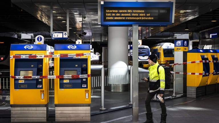 Stillstand in den Niederlanden: Der Bahnverkehr ist dort weitestgehend zum Erliegen gekommen.