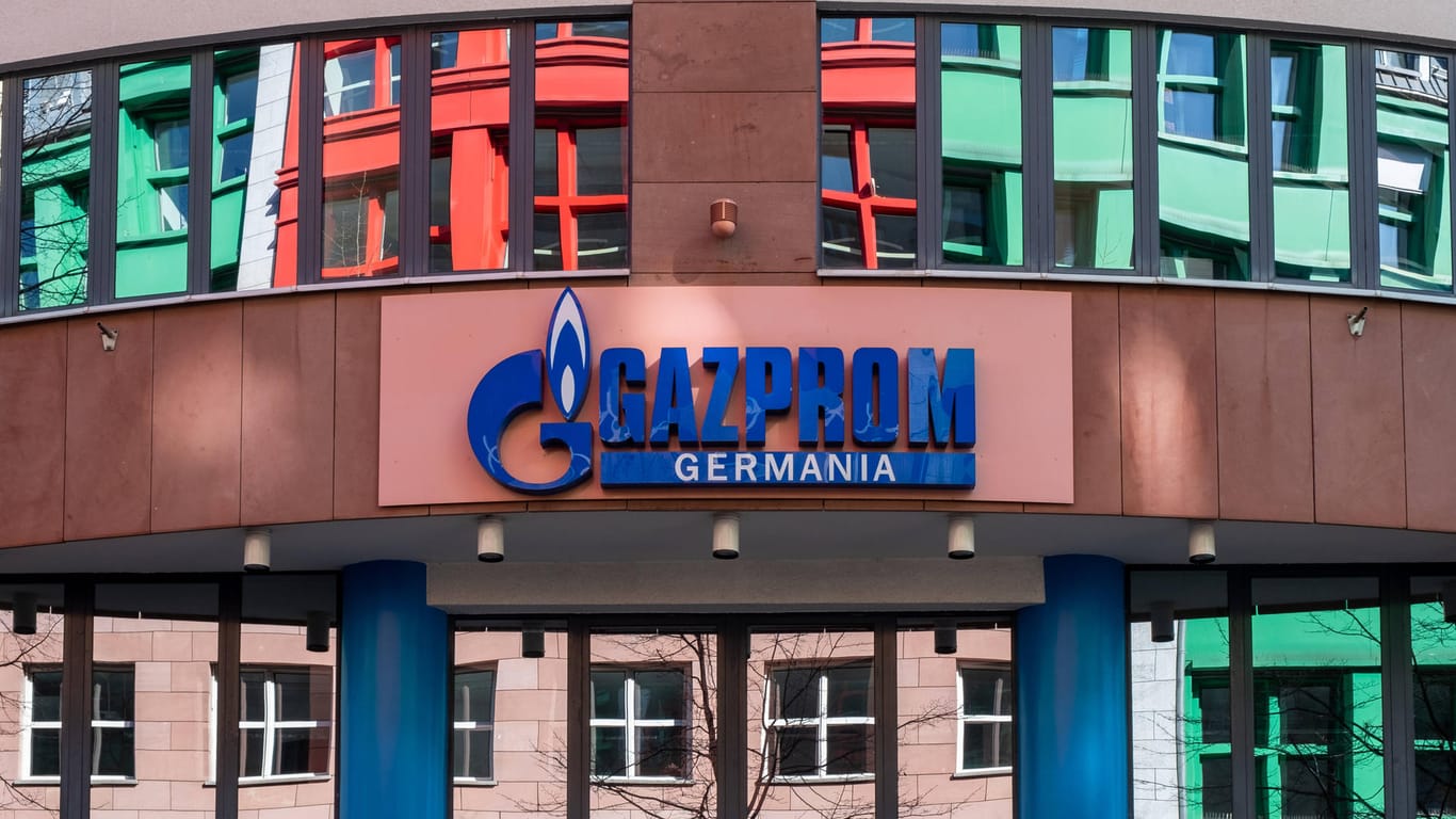 Sitz der Gazprom Germania GmbH an der Markgrafenstraße 23 in Berlin: Der Mutterkonzern gibt an, sich vom Deutschland-Geschäft getrennt zu haben.