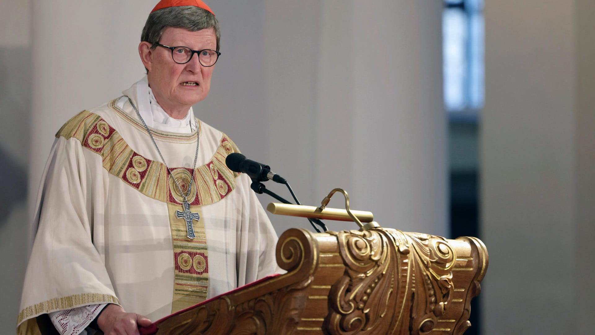 Rainer Maria Kardinal Woelki bei einem Gottesdienst (Archivbild): Er steht unter genauer Beobachtung. Rainer Maria Kardinal Woelki bei einem Gottesdienst (Archivbild): Er steht unter genauer Beobachtung.