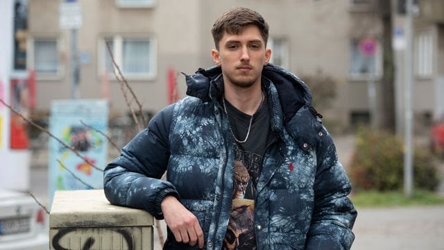 Der Student und Berliner Ben Hengstmann ist Gründer des Instagram-Accounts "dasistberlinbitch" (Archivbild): Auf dem Kanal werden täglich kuriose Videos aus der Hauptstadt gepostet. Der Student und Berliner Ben Hengstmann ist Gründer des Instagram-Accounts "dasistberlinbitch" (Archivbild): Auf dem Kanal werden täglich kuriose Videos aus der Hauptstadt gepostet.