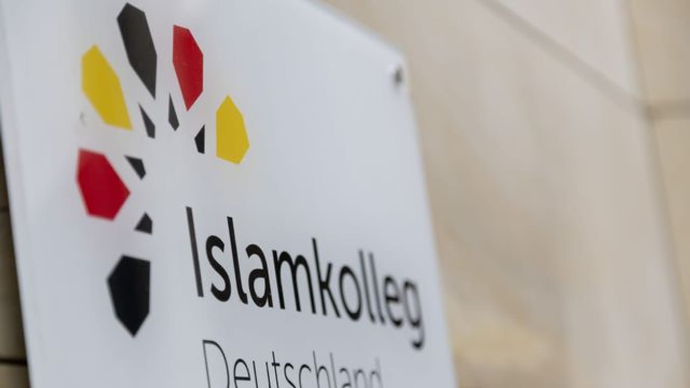 Islamkolleg Osnabrück zeigt wertvolle Koran-Ausgaben