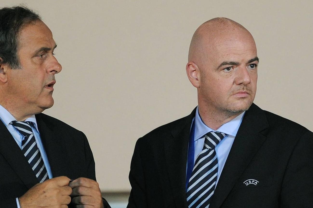 Michel Platini (l.) und Gianni Infantino: Die Funktionäre im Jahr 2011, damals war Platini Uefa-Präsident und Infantino Uefa-Generalsekretär.