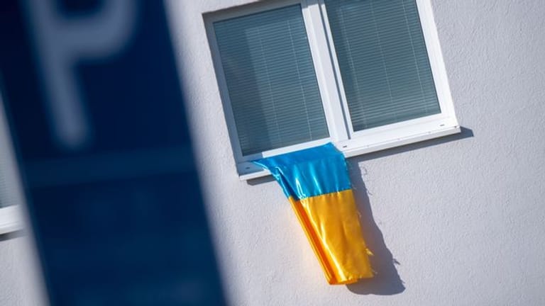 Solidarität mit der Ukraine: In Deutschland ist die Betroffenheit über den Krieg gegen die Ukraine vielerorts groß.