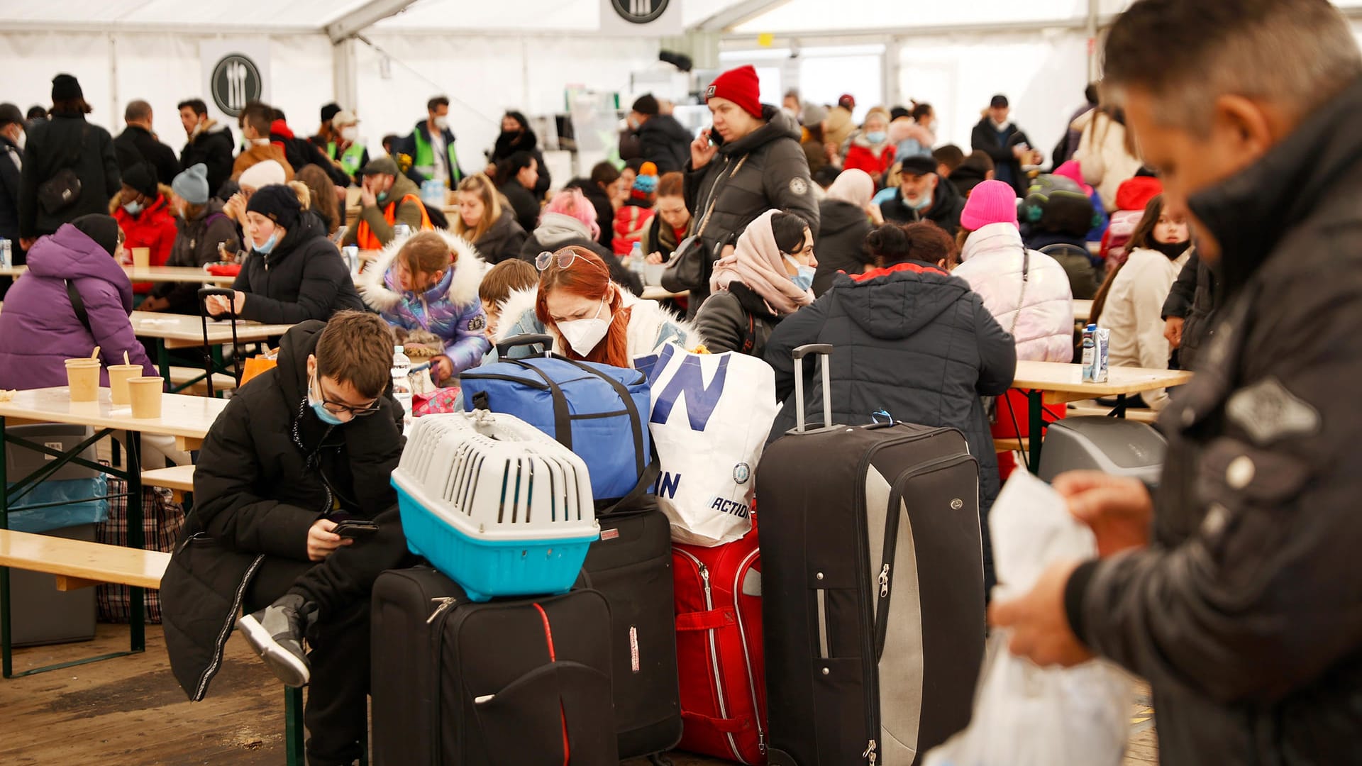 Kriegsflüchtlinge aus der Ukraine am Berliner Hauptbahnhof.