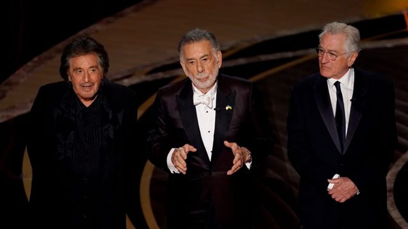 Al Pacino (l-r), Francis Ford Coppola und Robert De Niro bei den Oscars.