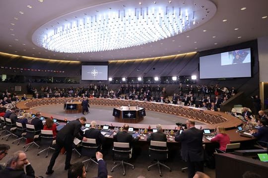 Runder Tisch beim Treffen der Nato-Außenminister im Nato-Hautquartier in Brüssel.