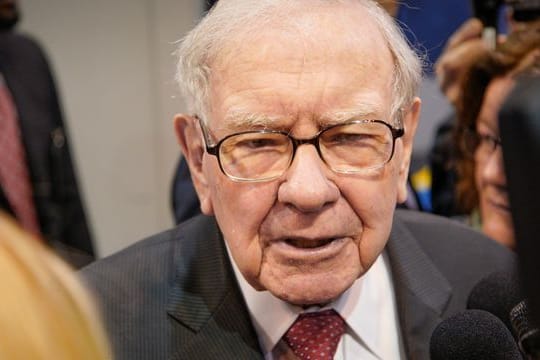 Warren Buffett, Chairman und CEO von Berkshire Hathaway, steigt in großem Stil bei HP ein.