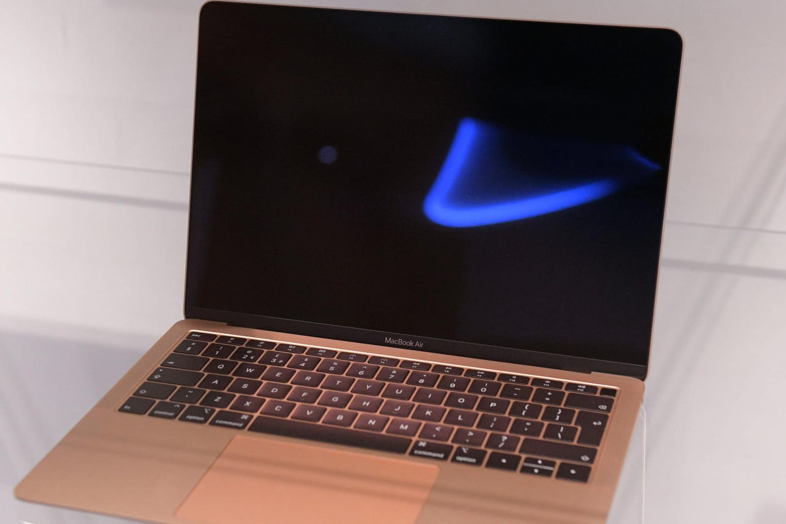 Das Macbook Air von Apple mit M1-Chip ist heute bei Ebay so günstig wie noch nie.