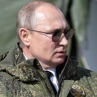 Wladimir Putin bei einer russischen Militärübung im Jahr 2019: Sein Krieg gegen die Ukraine wird für Russland zum Desaster.