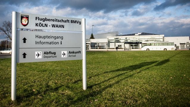 Flugbereitschaft der Luftwaffe soll Köln verlassen Flugbereitschaft der Luftwaffe soll Köln verlassen