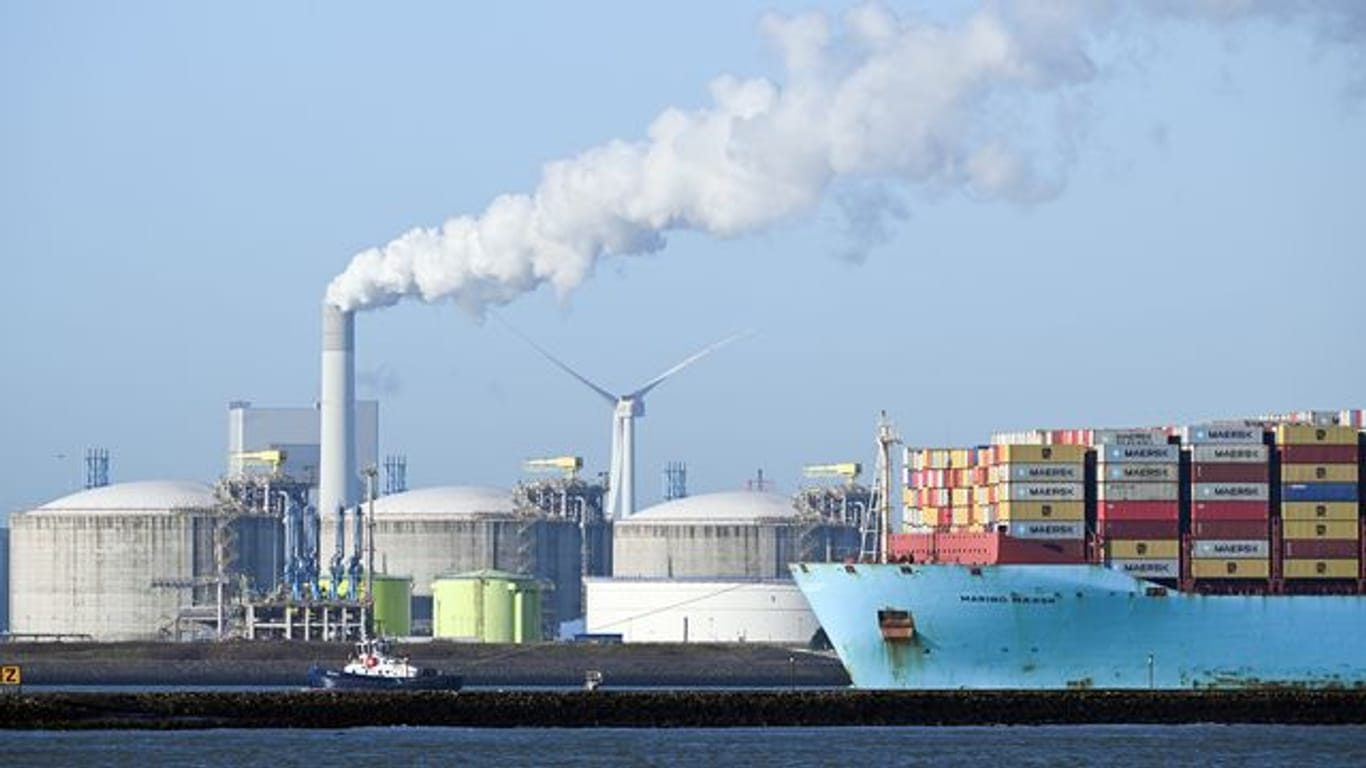 LNG-Importterminal in Rotterdam