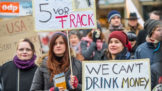 Aktion gegen Fracking in Bayern Aktion gegen Fracking in Bayern