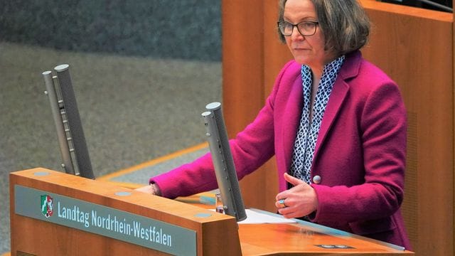 Ina Scharrenbach Ina Scharrenbach