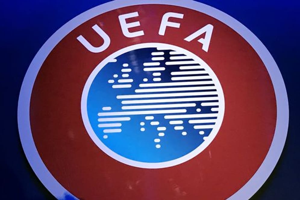 Ein Logo der UEFA.