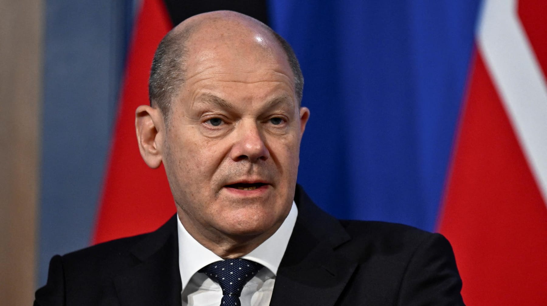 Scholz broni Macrona przed polską krytyką