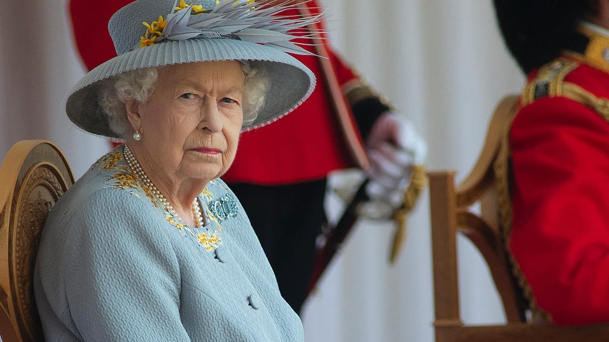 Königin Elizabeth II: Die Queen wird am Oster-Gottesdienst nicht teilnehmen.