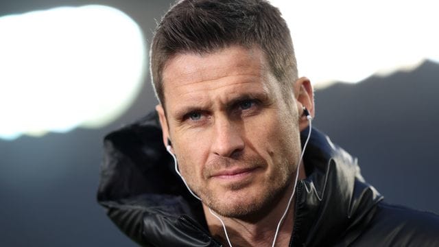 Sebastian Kehl, Leiter Profiabteilung bei Borussia Dortmund, vor dem Spiel beim Interview. Sebastian Kehl, Leiter Profiabteilung bei Borussia Dortmund, vor dem Spiel beim Interview.