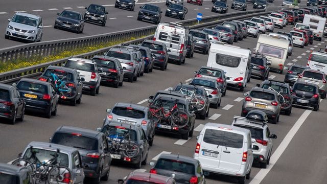 Laut ADAC wird die Stausituation angespannter sein als an den letzten beiden Osterfesten. Laut ADAC wird die Stausituation angespannter sein als an den letzten beiden Osterfesten.