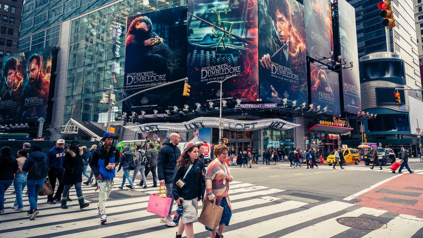 Der Times Square in New York ist bei Touristen beliebt (Archivbild): Am Sonntag kam es kurzzeitig zu einer Panik.
