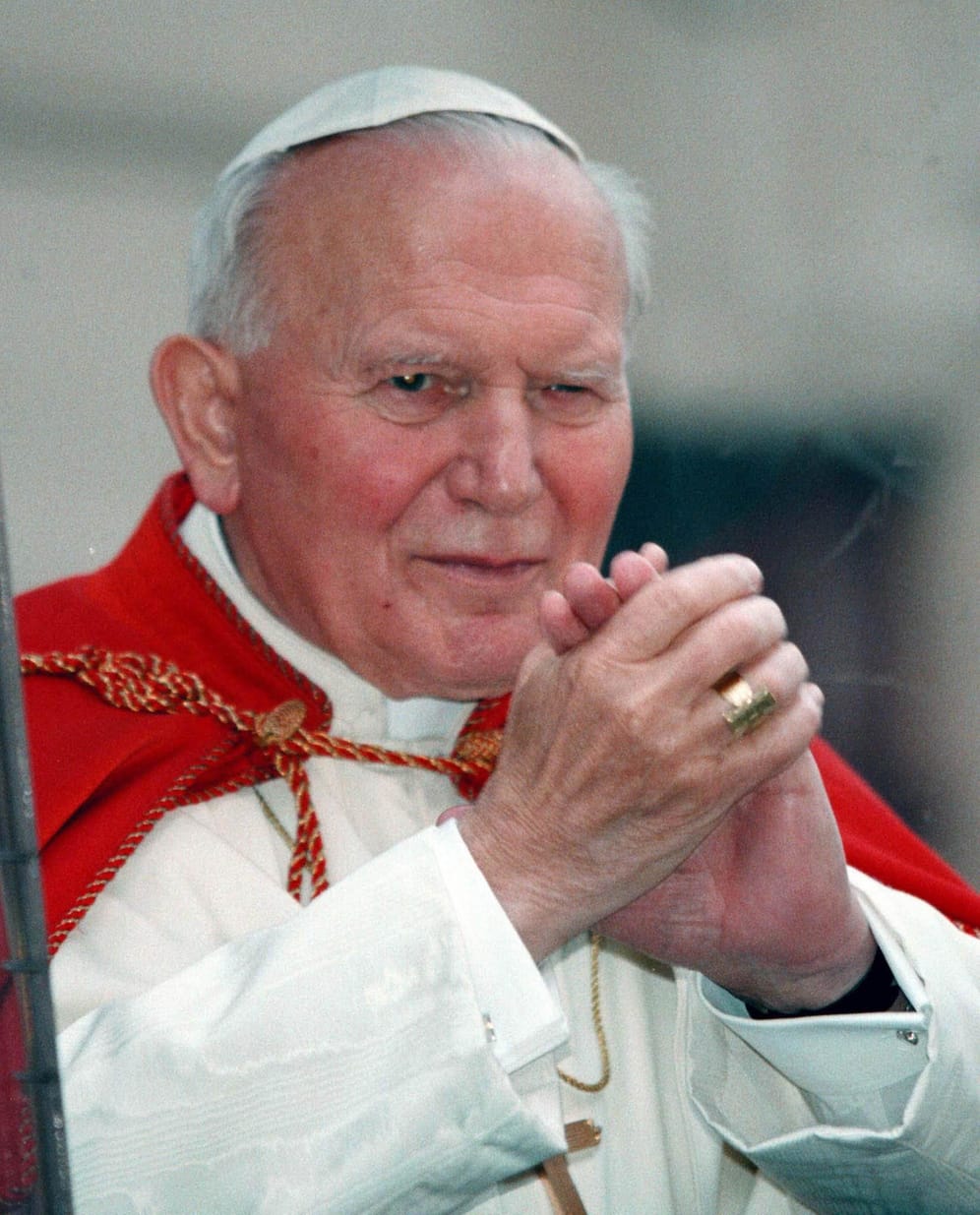 Papst Johannes Paul II.: Bei dem einstigen Oberhaupt der römisch-katholischen Kirche traten erste Symptome einige Jahre vor seinem Tod 2005 auf.