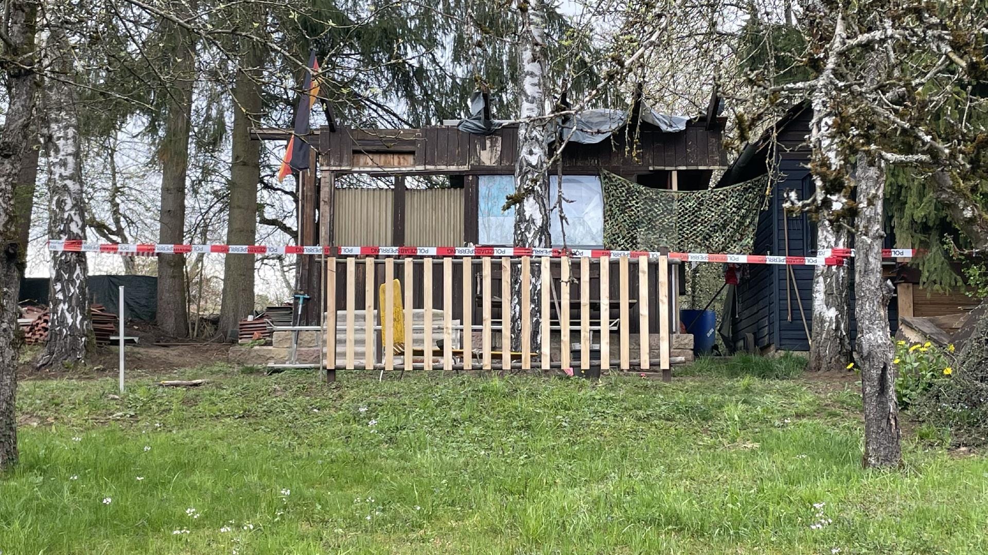 Die Gartenhütte in Reichenbach: Hier soll die Frau vergewaltigt worden sein.