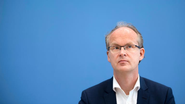 IMK-Direktor Sebastian Dullien: Die Maßnahmen der Ampel sind grundsätzlich sozial ausgewogen.