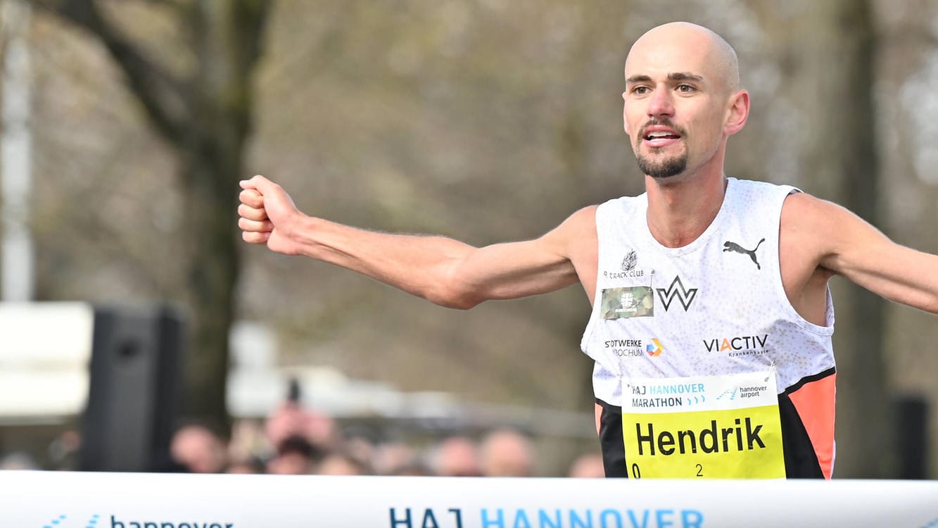 Hendrik Pfeiffer: Der Sieger des Hannover-Marathons muss um seine EM-Teilnahme bangen.