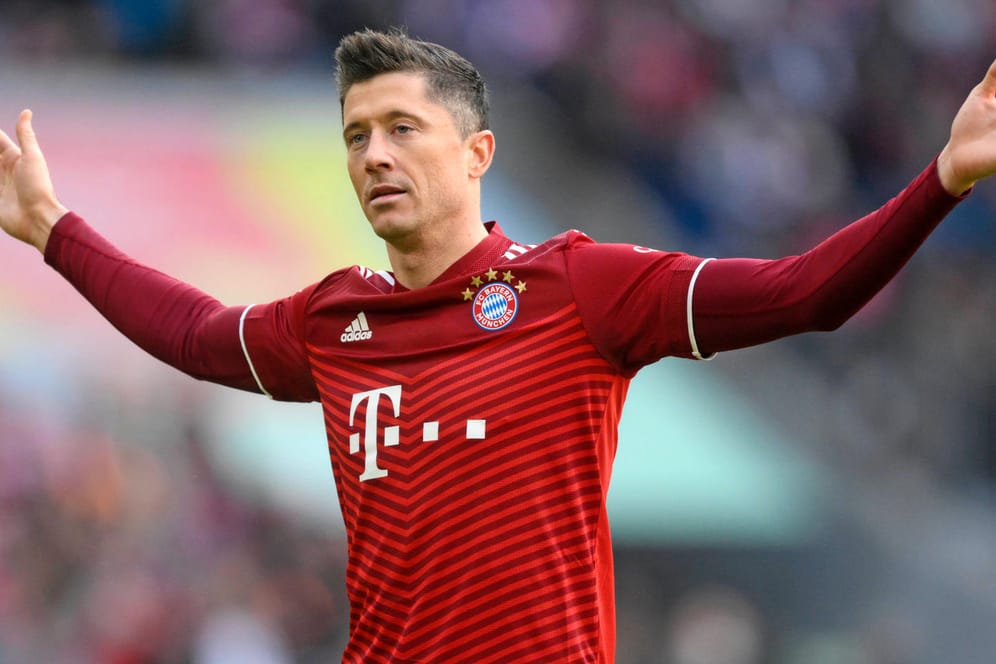 Robert Lewandowski: Der Pole hat beim FC Bayern noch einen Vertrag bis Sommer 2023.