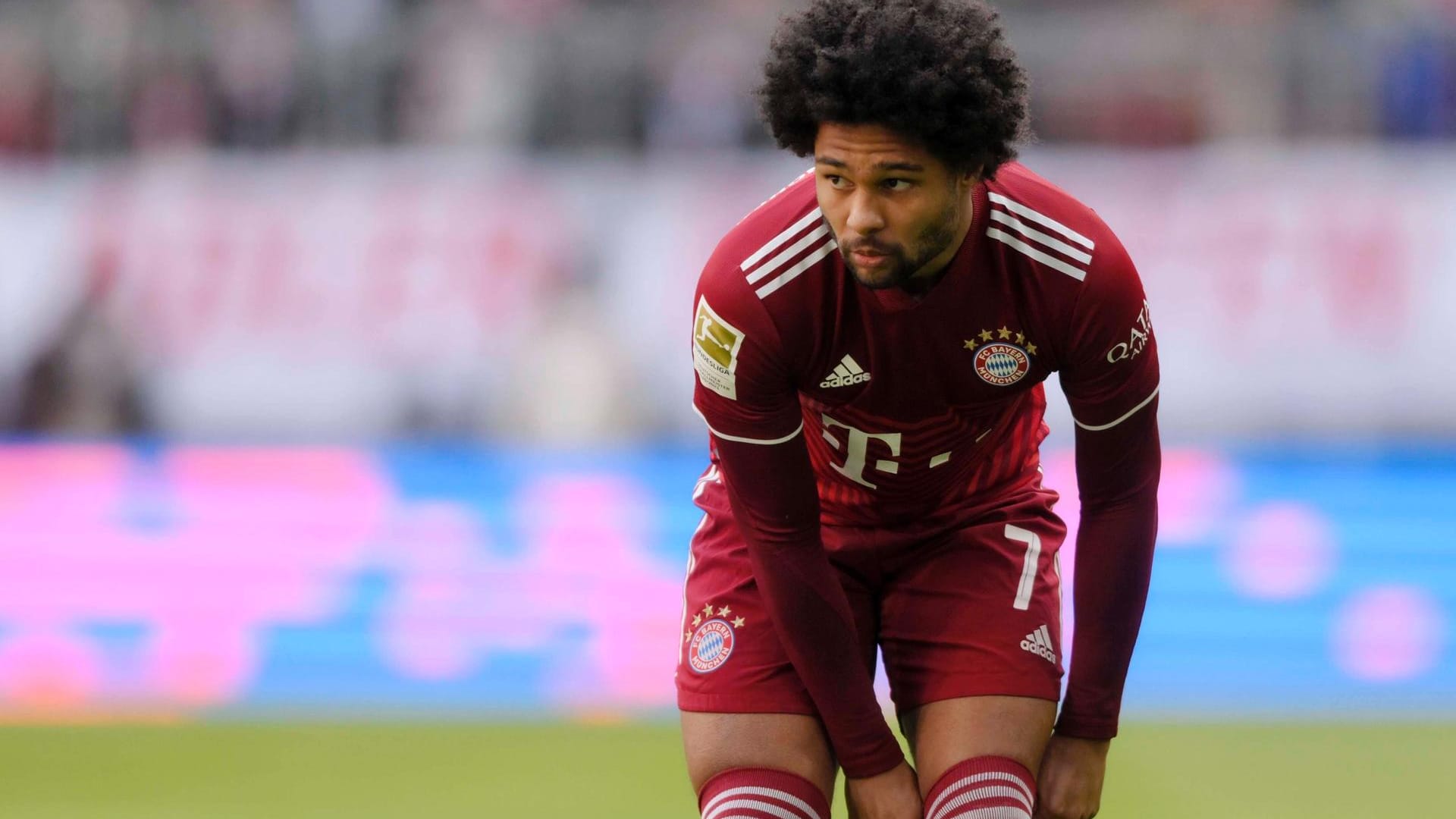 Der Vertrag von Serge Gnabry endet 2023. Über eine Verlängerung konnte er sich mit dem FC Bayern bisher nicht einigen.