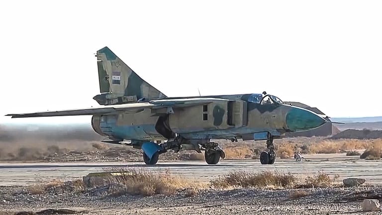 Eine MiG-23 der syrischen Armee (Symbolbild): Die Ukraine fragt schon länger nach diesem Typ Kampfjets.
