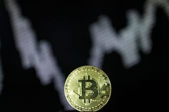 Kryptowährungen wie Bitcoin geraten aktuell unter Druck.