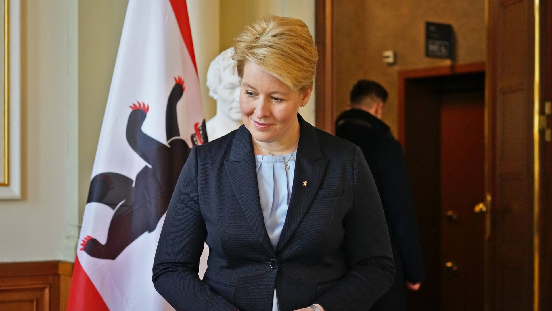 Franziska Giffey im Roten Rathaus (Archivbild): Bereits jetzt seien in Berlin für über 35.000 Menschen aus der Ukraine Sozialleistungen ausgezahlt worden.