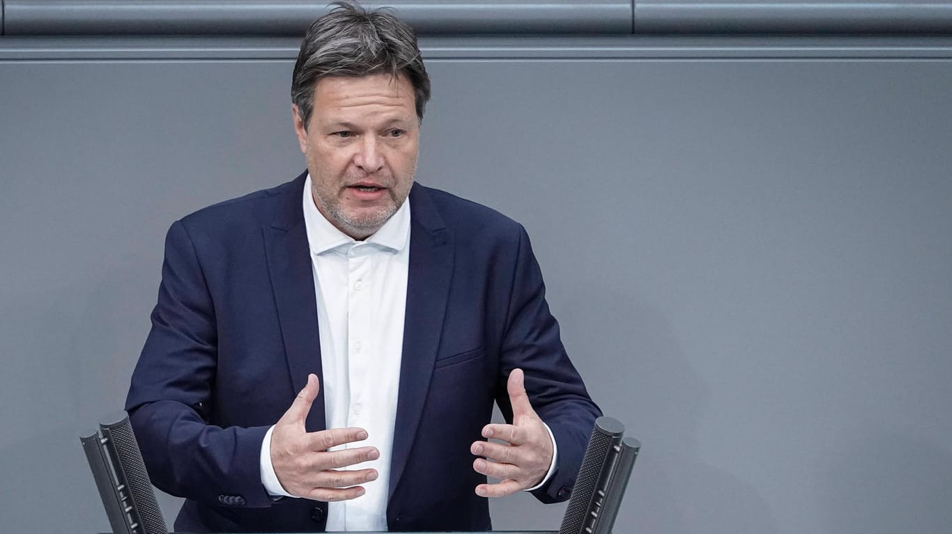Robert Habeck, Bundeswirtschaftsminister: Der Grünen-Politiker bereitet weitere Maßnahmen für den Ernstfall vor.