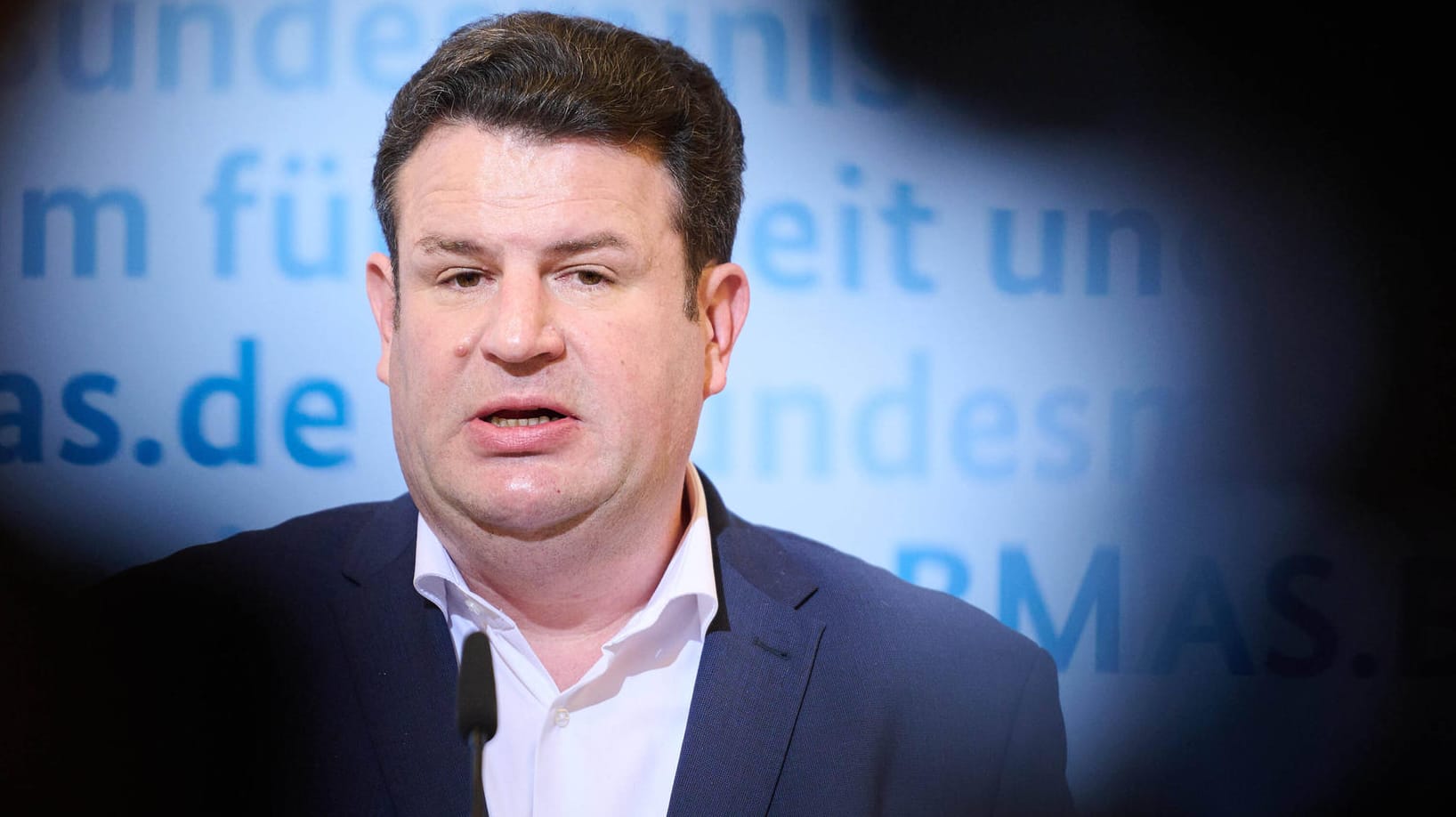 Sozialminister Hubertus Heil: Ein Vorschlag aus seinem Ressort sieht eine Rentenerhöhung um mehr als fünf Prozent vor.