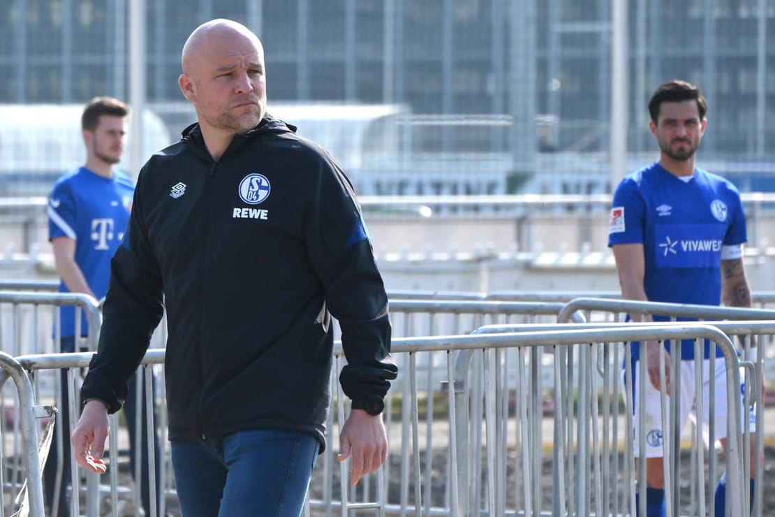 Rouven Schröder: Der Sportdirektor treibt den weiteren Umbau des Schalker Kaders voran.