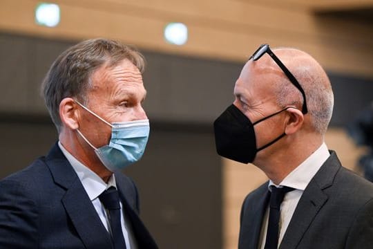 Sollen den DFB bei der FIFA und UEFA präsentieren: Bernd Neuendorf (r) und Hans-Joachim Watzke.