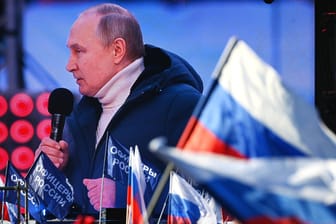 Wladimir Putin: Die Mehrheit der russischen Bevölkerung steht nach wie vor hinter den Handlungen ihres Präsidenten.